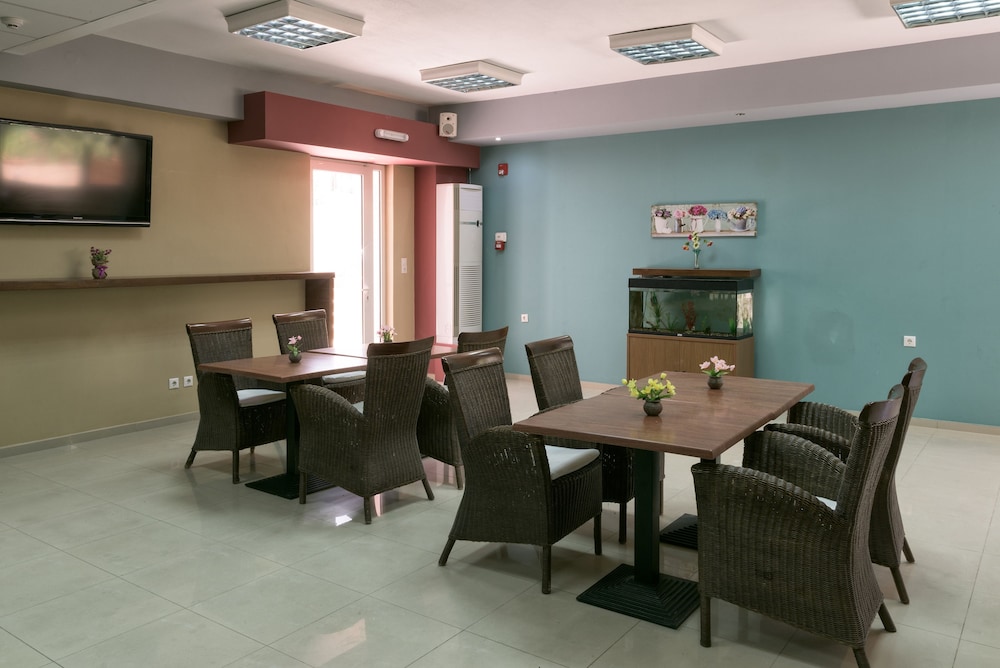 Aloe Apartments & Studios 22/44