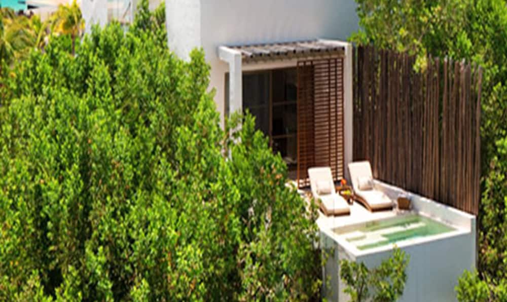 Rosewood Mayakoba 13/89