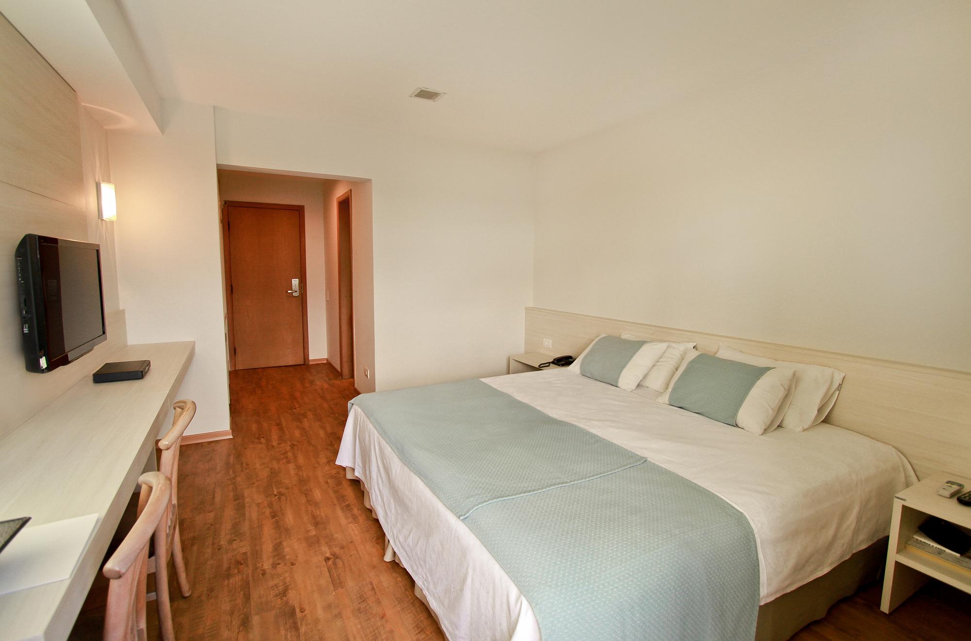 غرفة ثلاثية، Rede Andrade Vernon Hotel 2/5