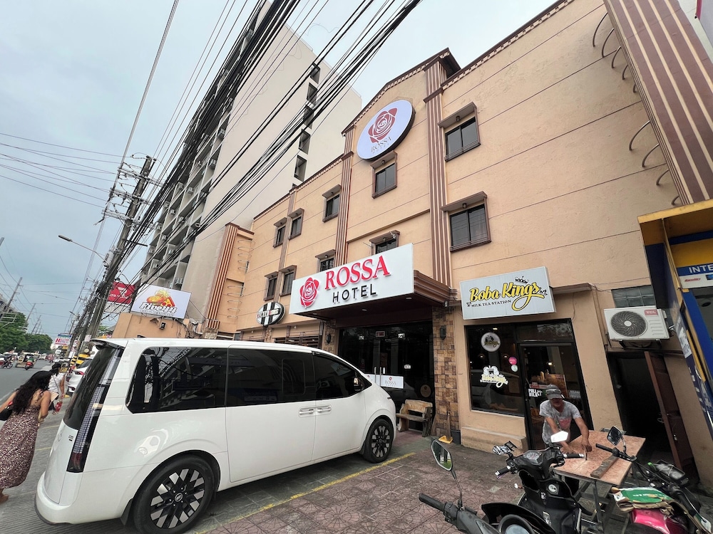 Rossa Hotel 41/50