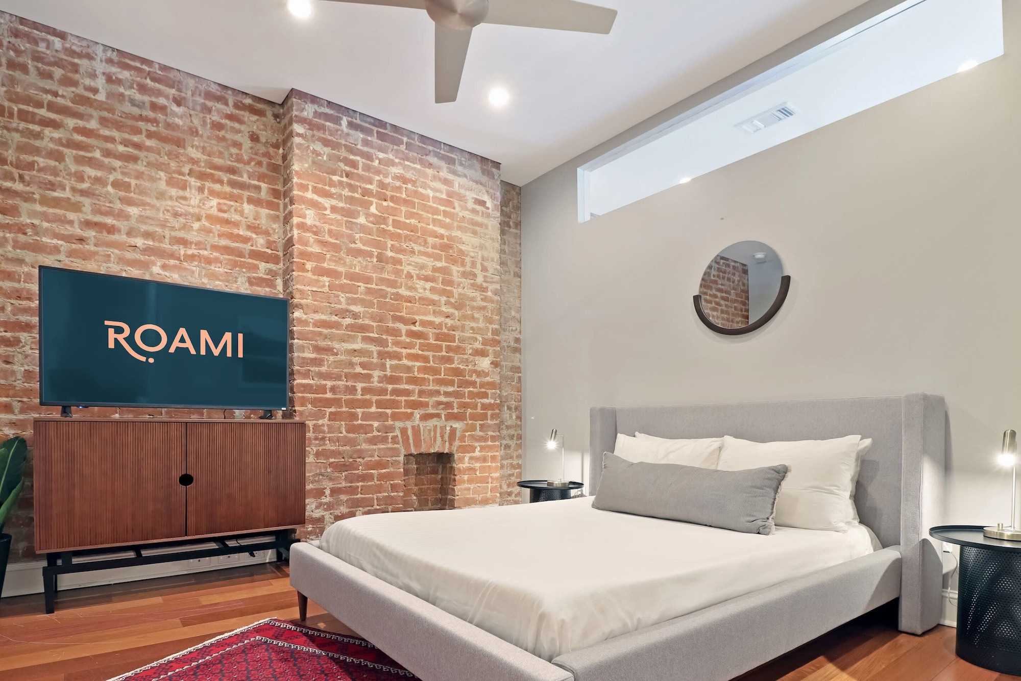 2 Bedrooms, 2 Queen Beds, 2 Bathrooms, Sofa، Factors Row by Sextant 2/10