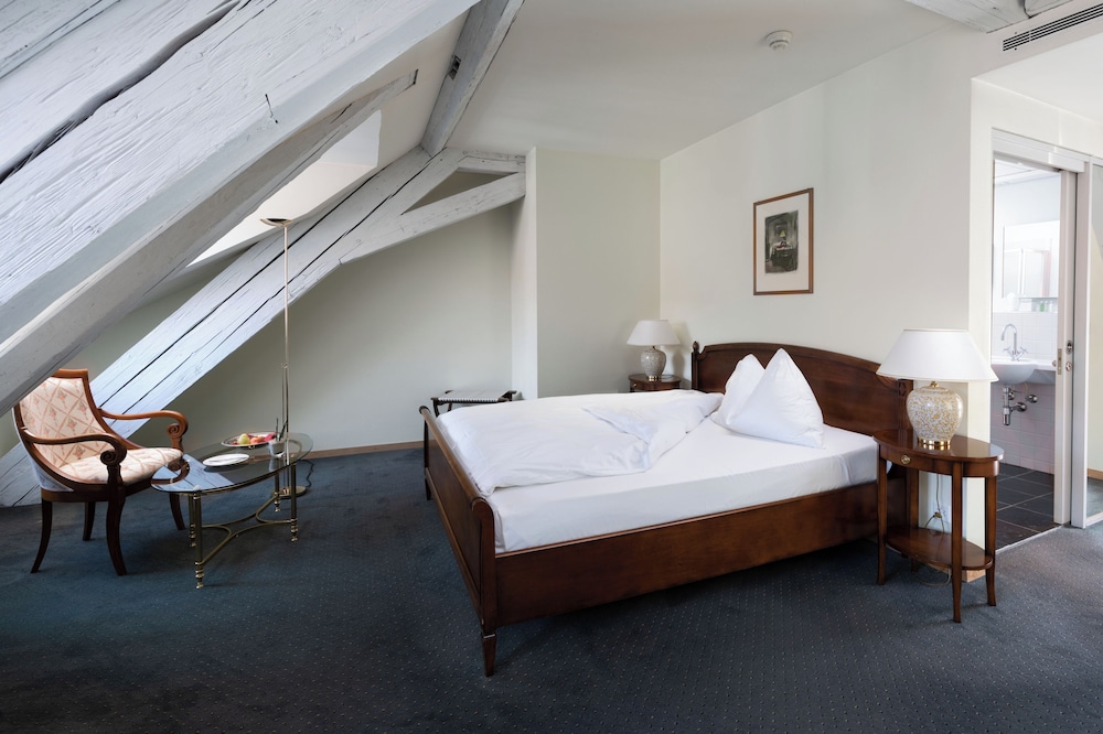 Hotel Stadthaus 9/29
