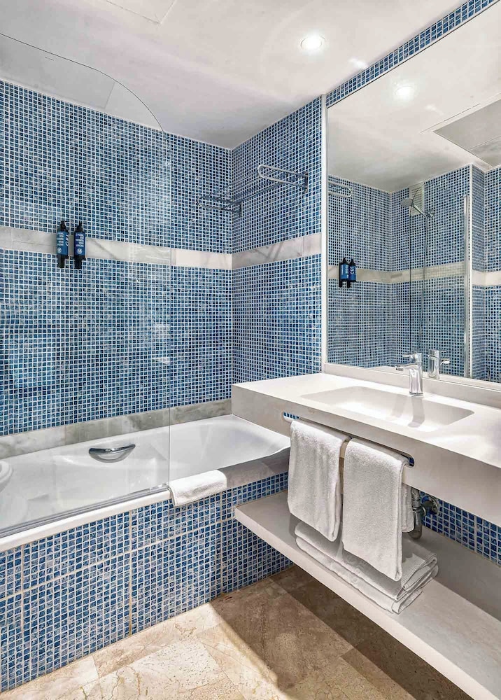1 Bedroom Apartment 3+1، Benalmadena Palace Hotel Spa 4/7