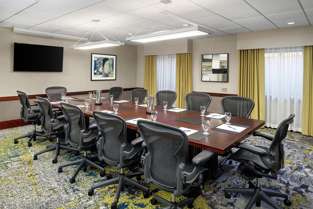 DoubleTree Suites by Hilton Charlotte SouthPark 36/60