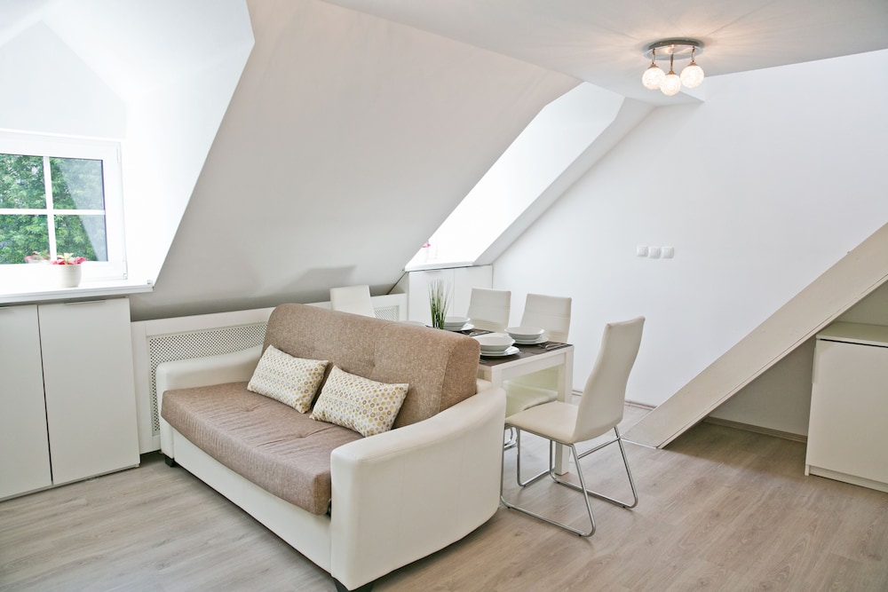 Apartments Hisa Pod Gradom 24/50