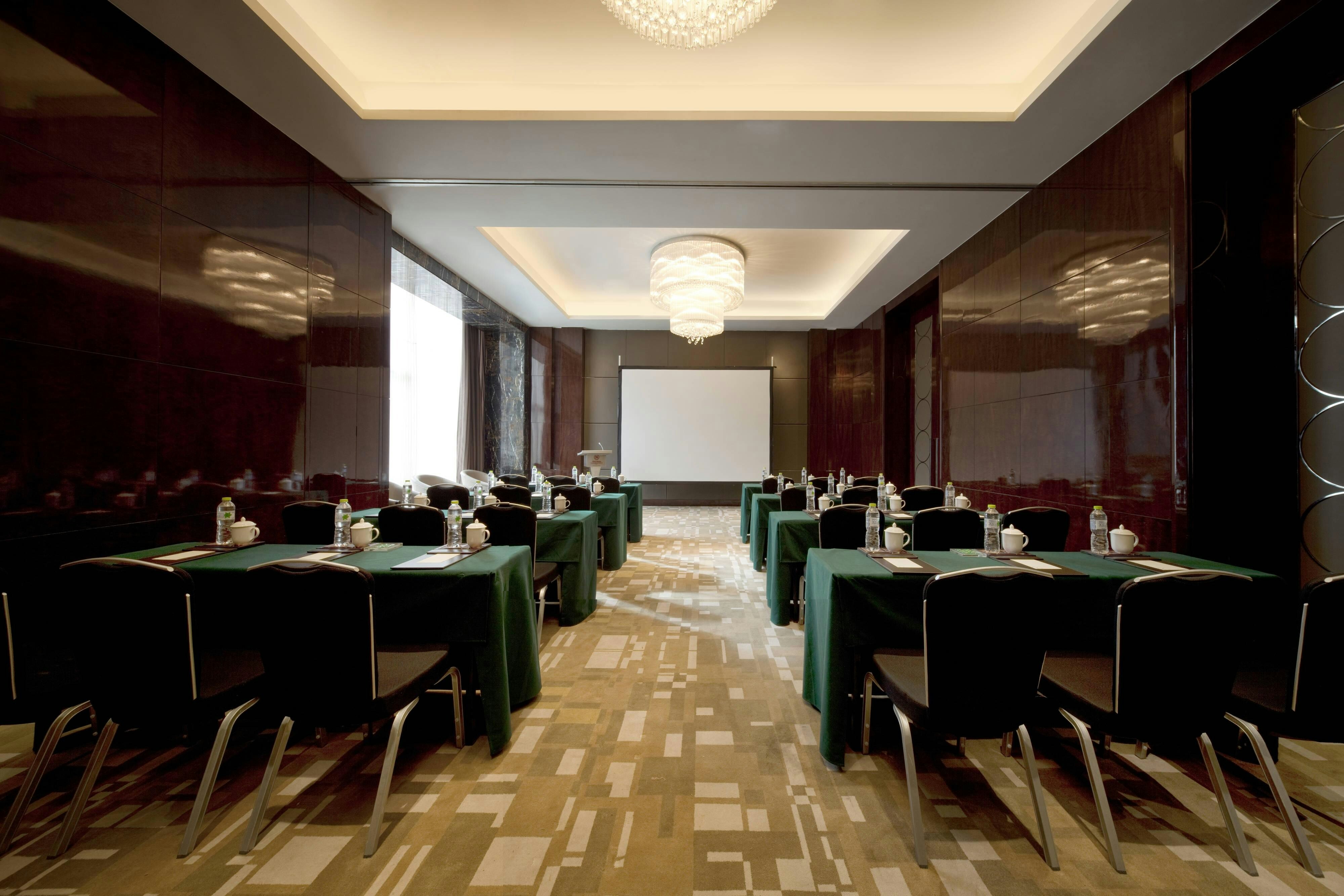 Sheraton Changzhou Xinbei Hotel 14/14