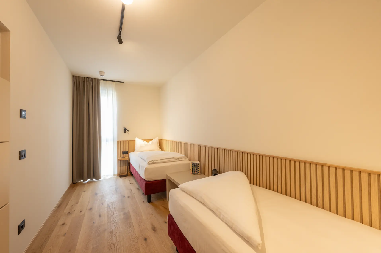Lumina Two Bedroom Apartment، Etra Suites and Apartments 2/7