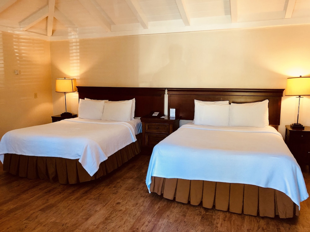 Carmel Resort Inn 34/72
