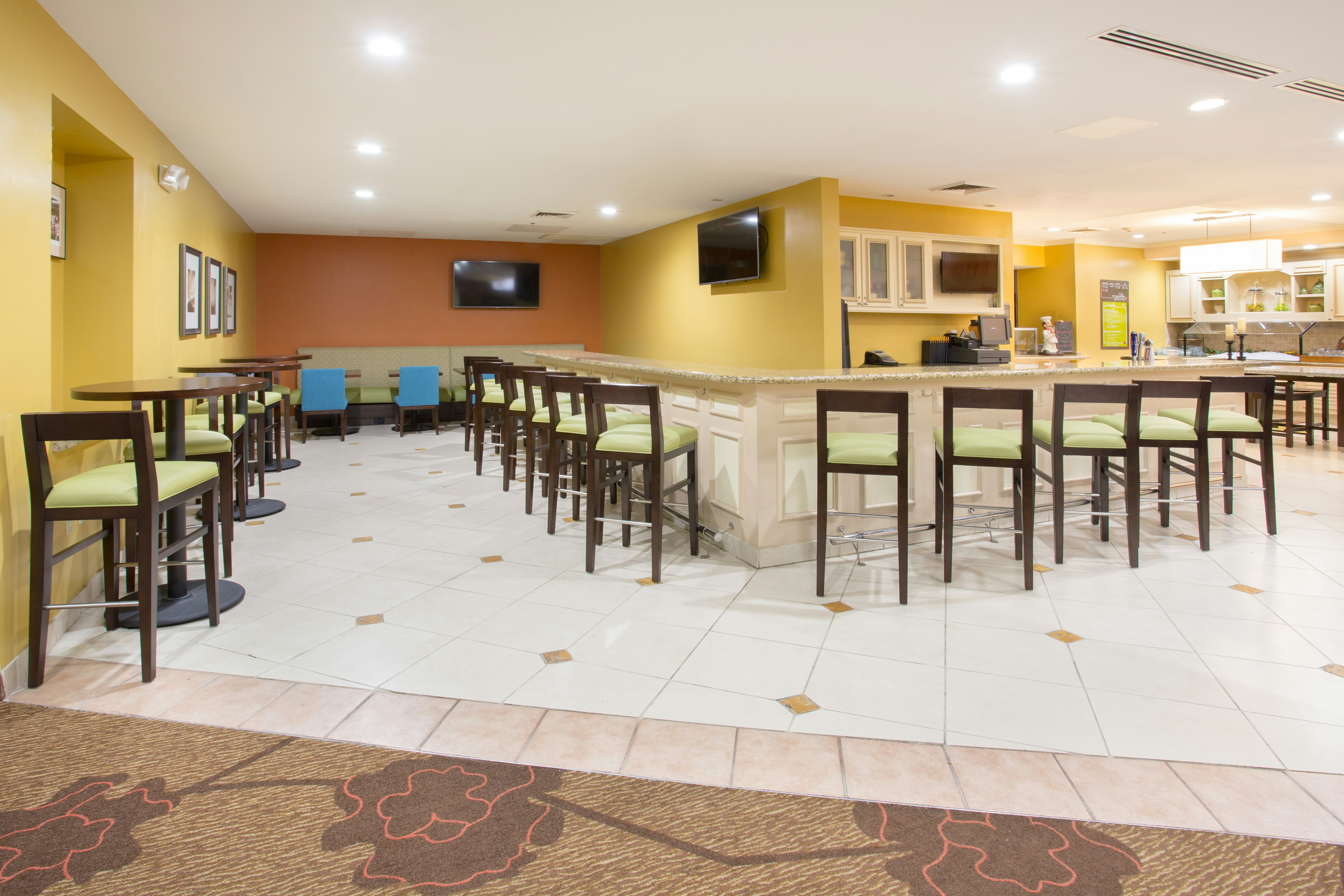 Hilton Garden Inn Phoenix Avondale 15/28