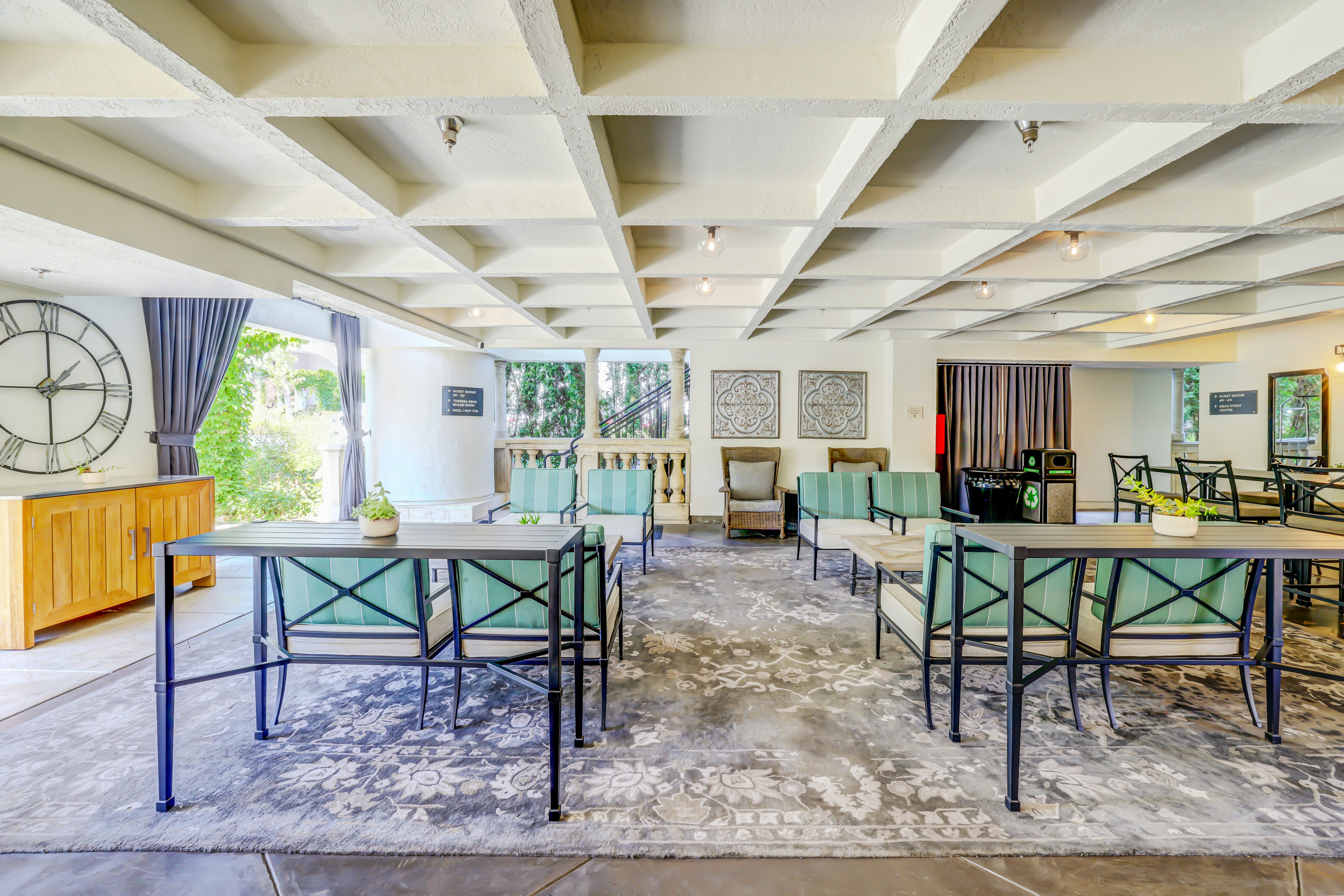 The Lodge at Healdsburg, tapestry Collection by Hilton 20/39
