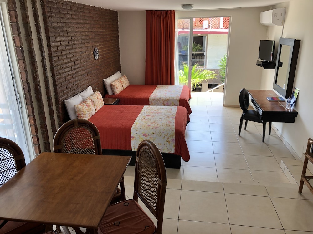 VF Villa Florencia Hotel 25/58