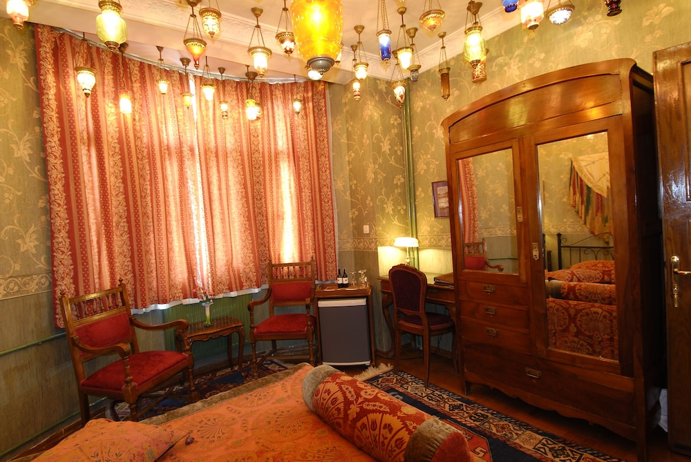 The Kybele Hotel Special Class 19/50