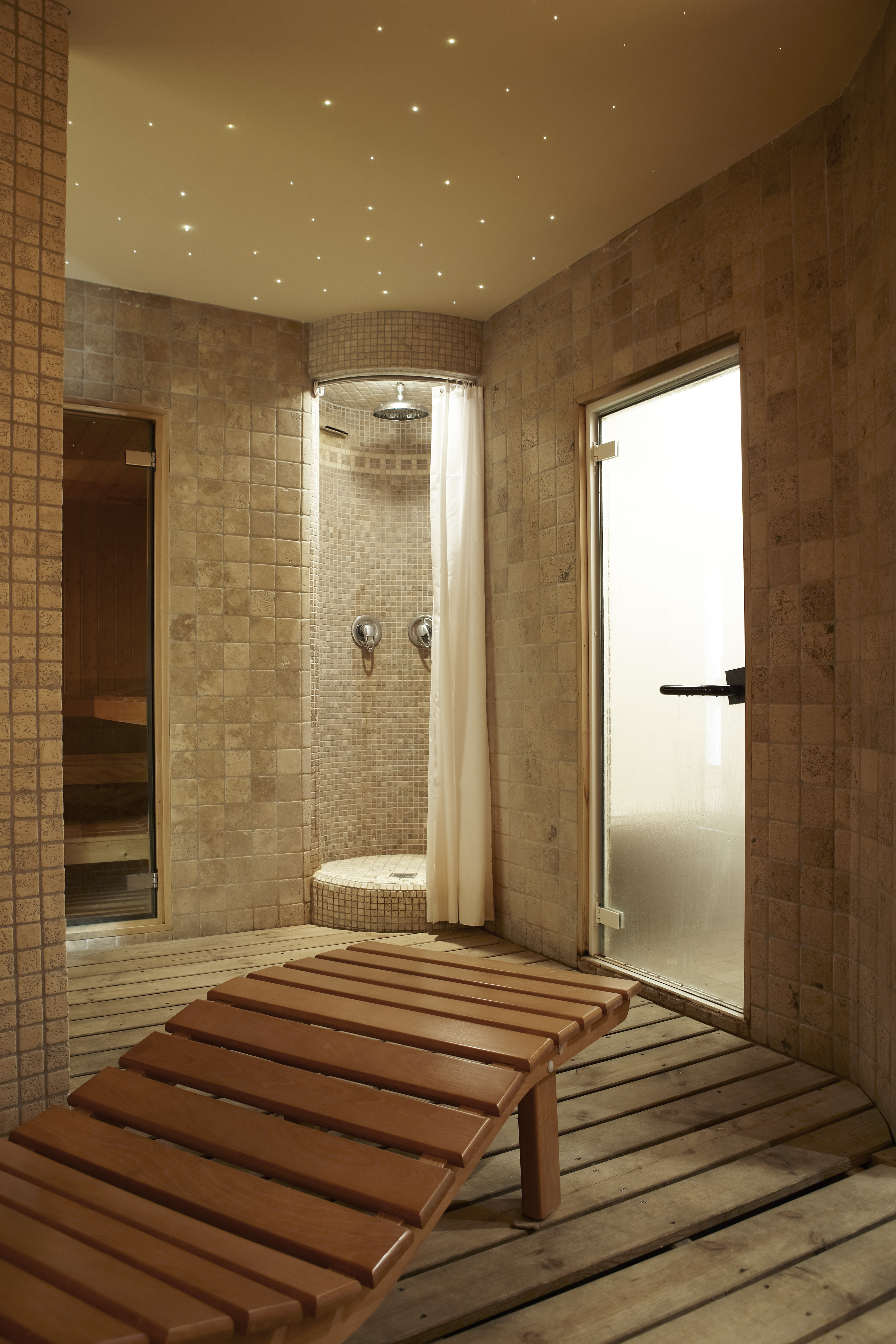 swimming pool spa