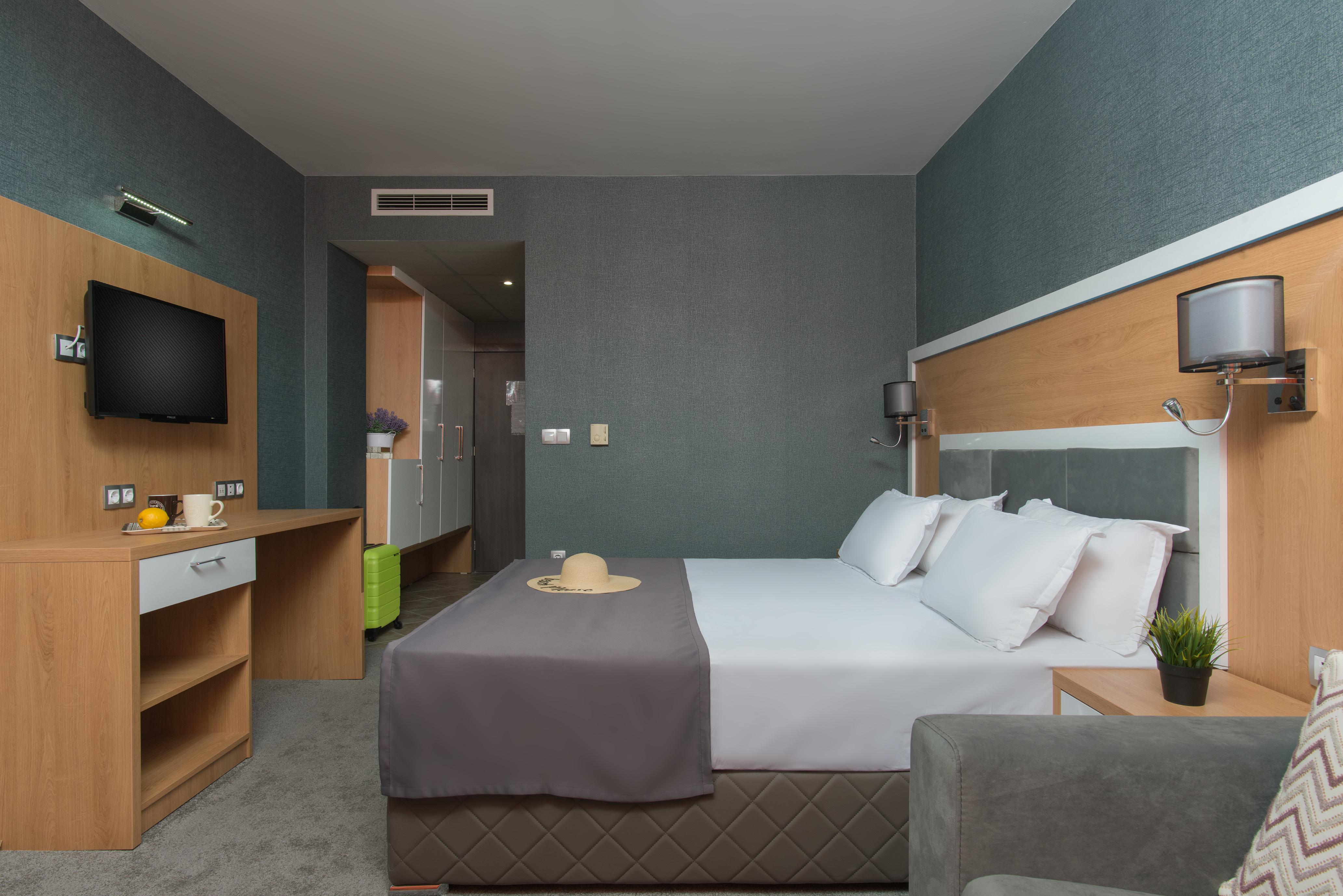 Deluxe, Twin Beds, Balcony or Terrace