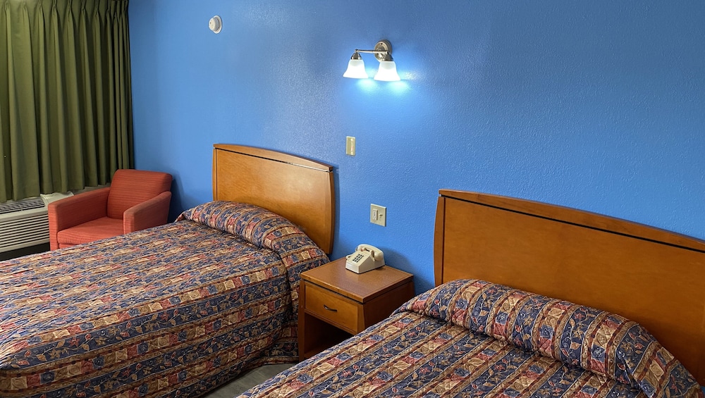 EXPRESS INN NEWPORT NEWS 20/59