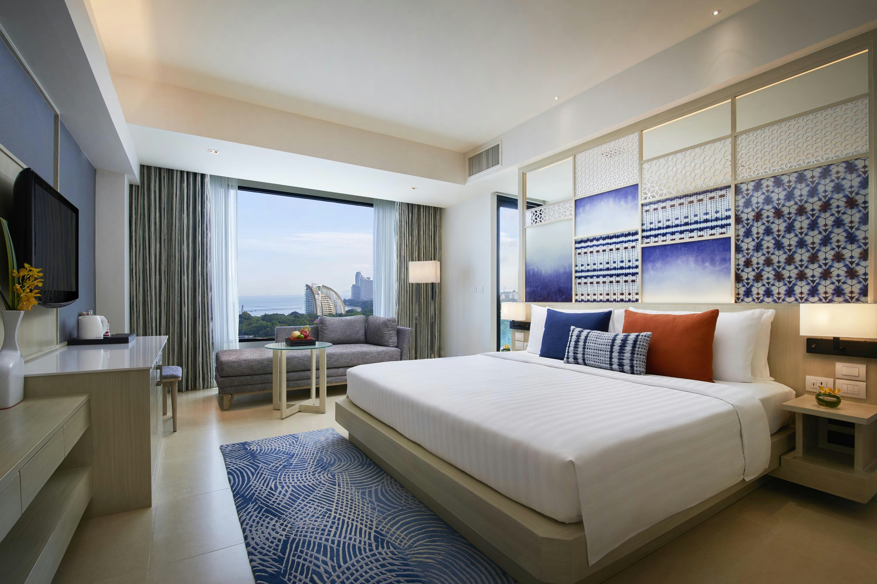 Amari Pattaya 10/50