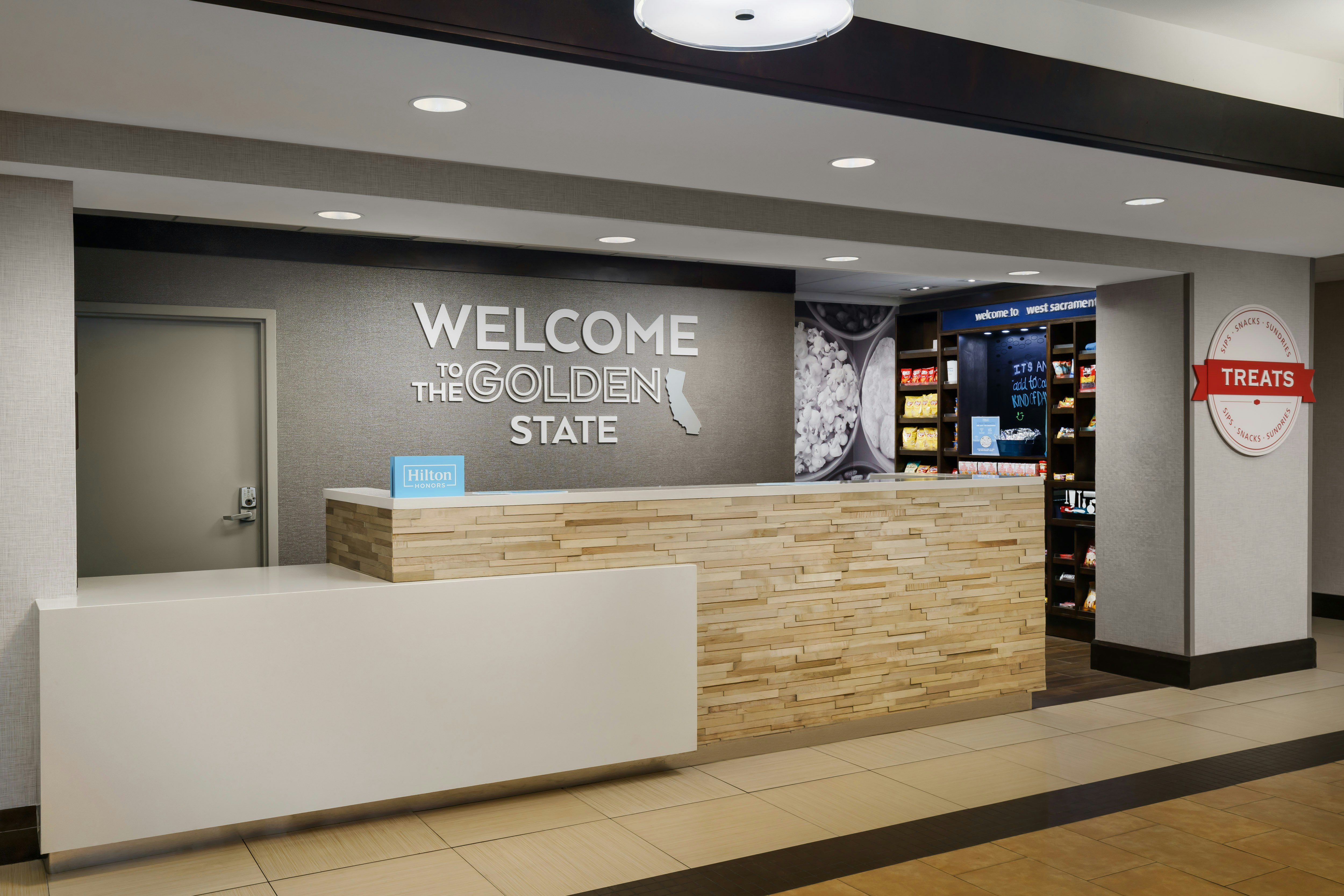 Hampton Inn Suites West Sacramento 5/62