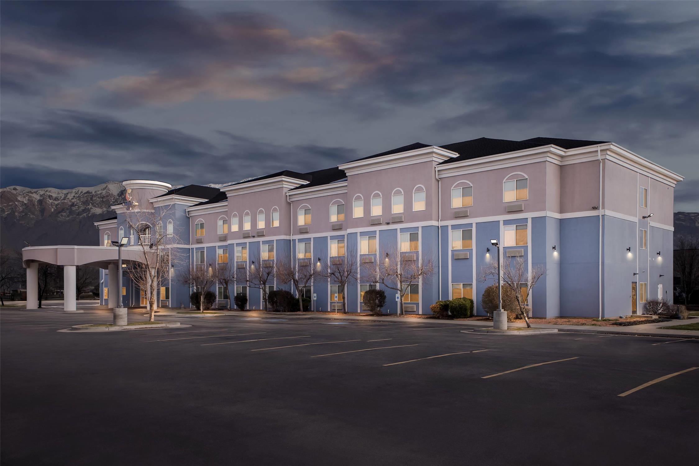 Comfort Inn Ogden near Event Center 2/49
