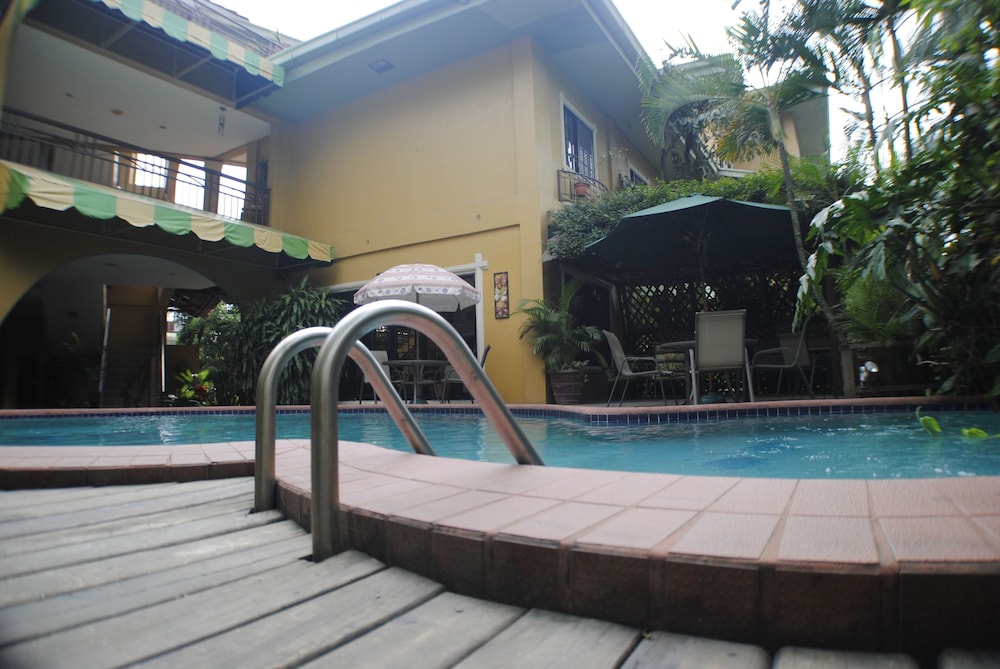 Aparthotel La Cordillera 38/68