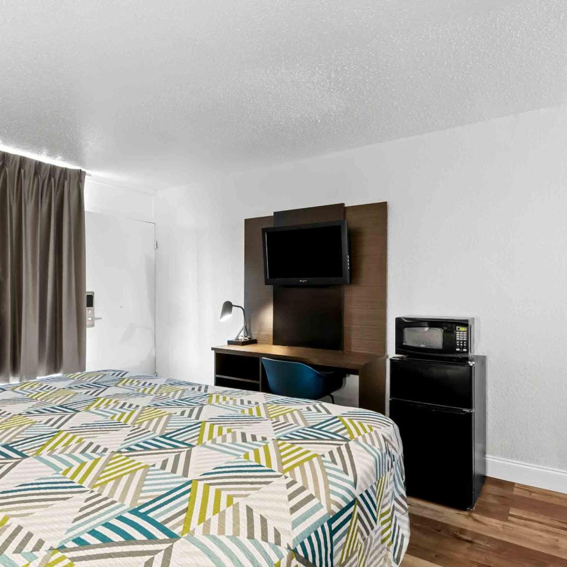 غرفة بسرير كينج، Studio6 Port Lavaca, TX 7/9