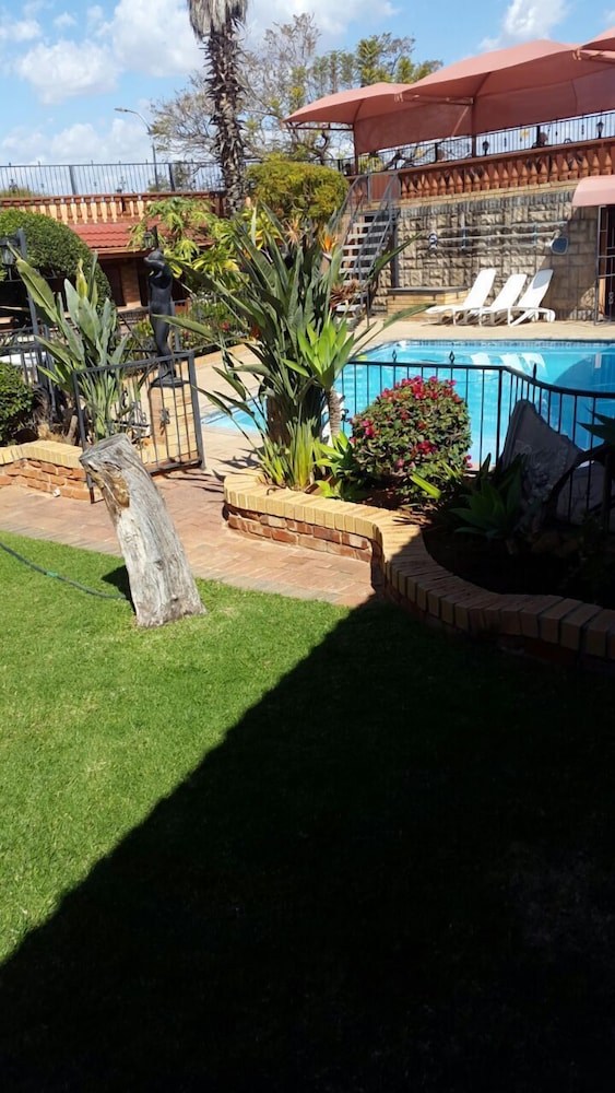 Valley View Guest House 41/46