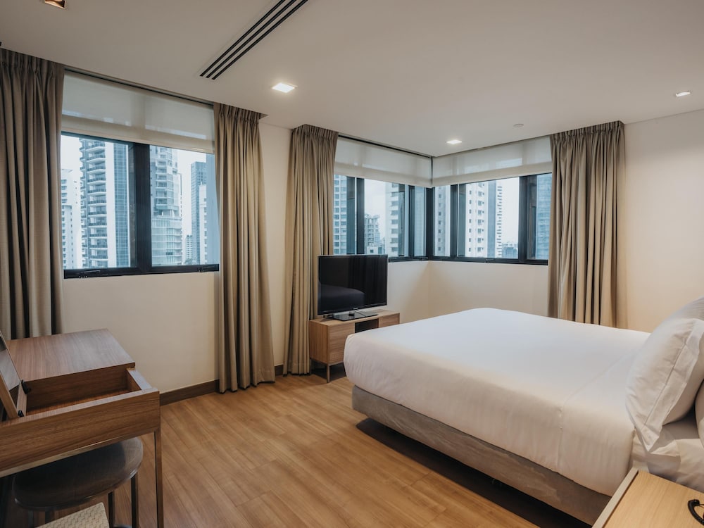 Novotel Living Singapore Orchard 26/60