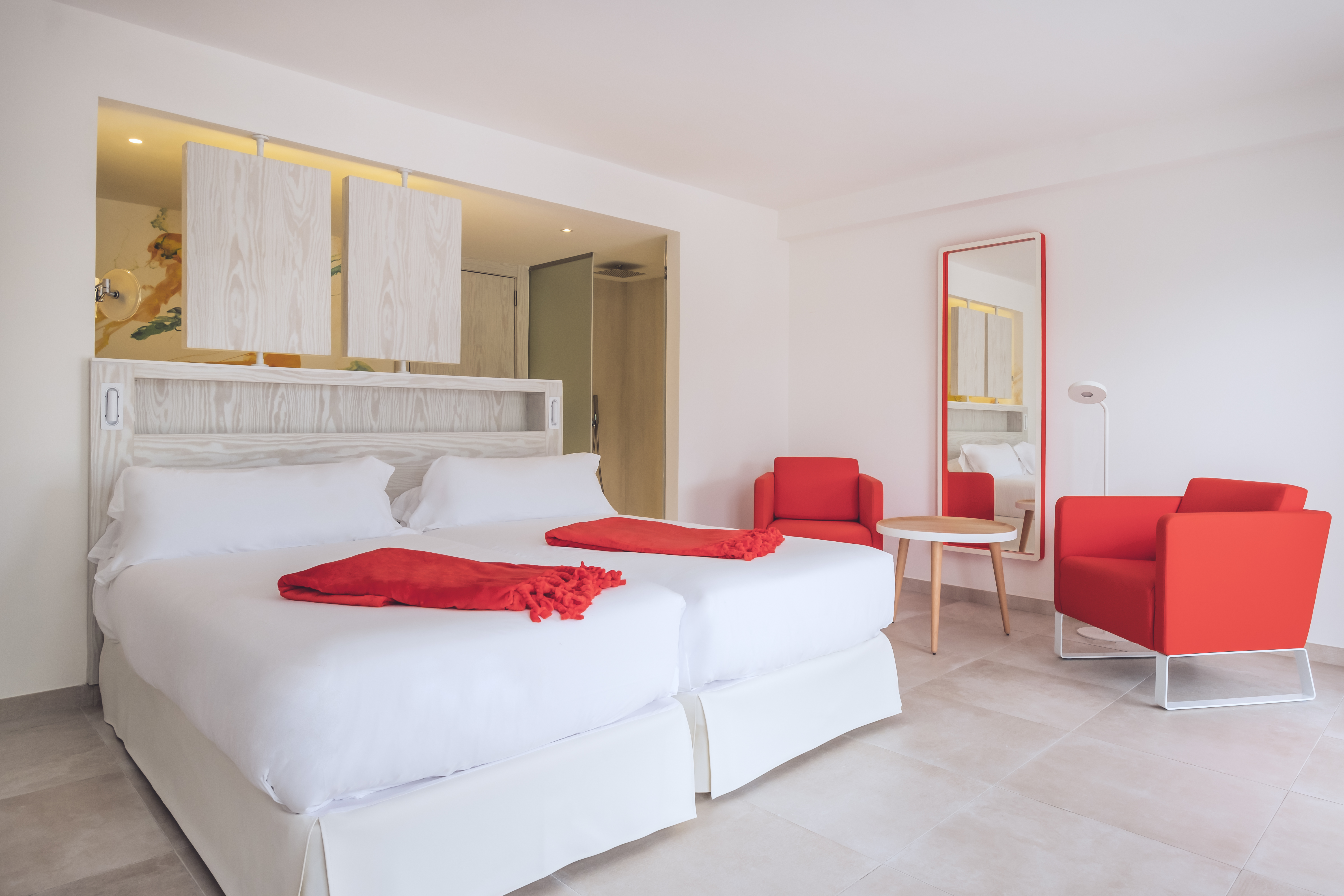 Standard, Double or Twin Bed