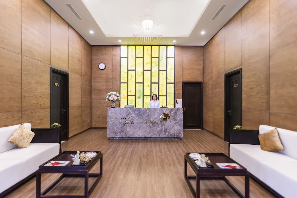 Melia Vinpearl Cua Hoi Affiliated by Melia 12/61