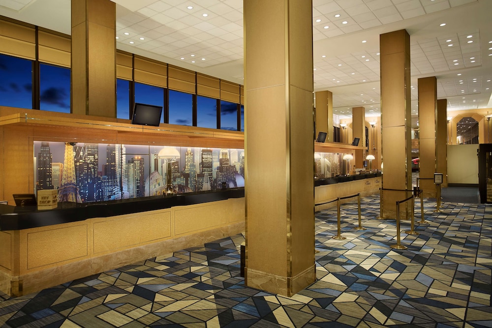 Hilton Chicago OHare Airport 11/82