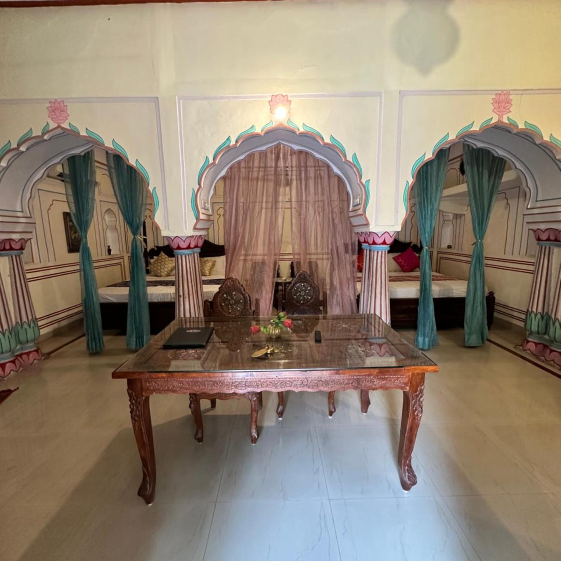Rawla Mrignayani Palace 56/67