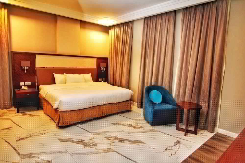 Muscat Gate Hotel 12/45