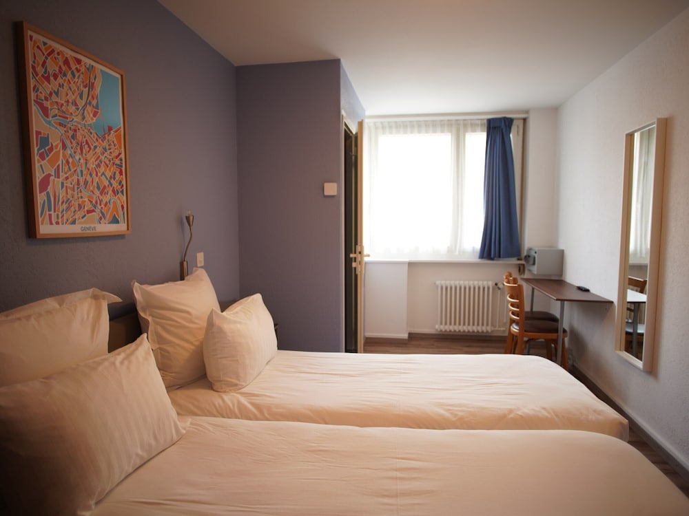 Hotel Carmen SA 16/50