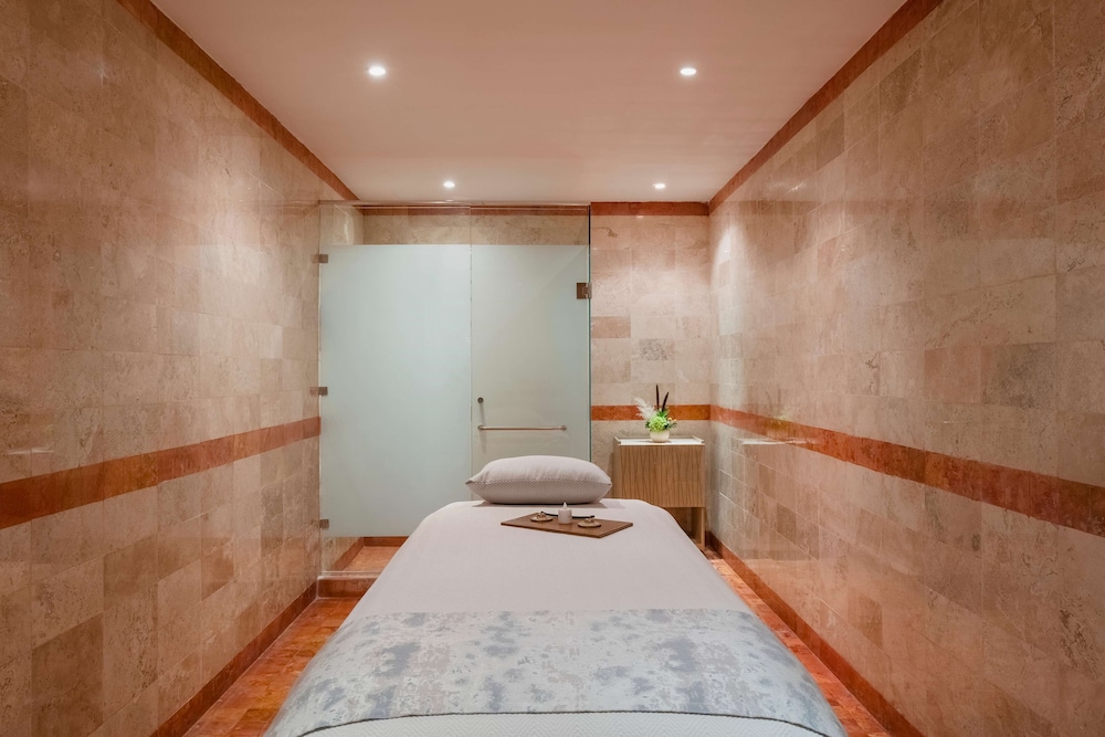Iberostar Waves Quetzal 18/50