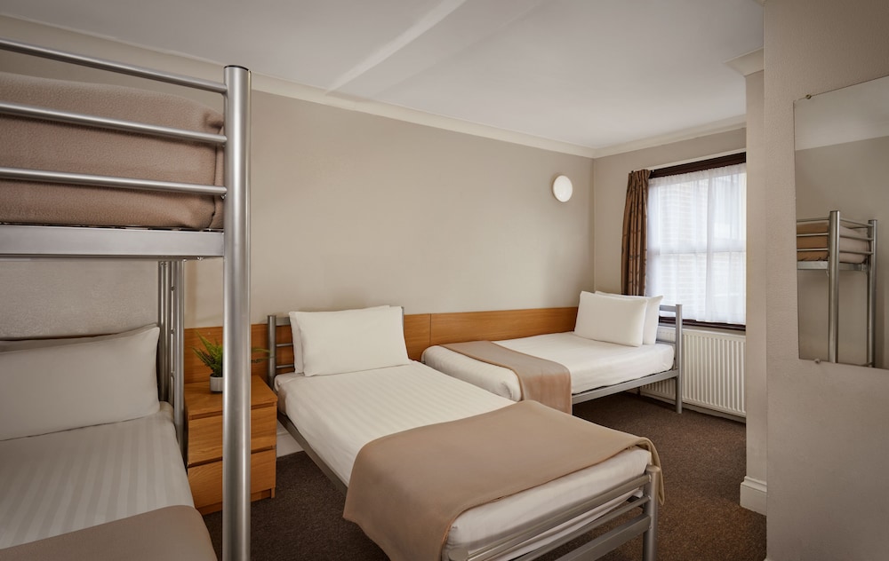SUPERIOR, QUADRUPLE, TWIN BEDS, BUNK BED
