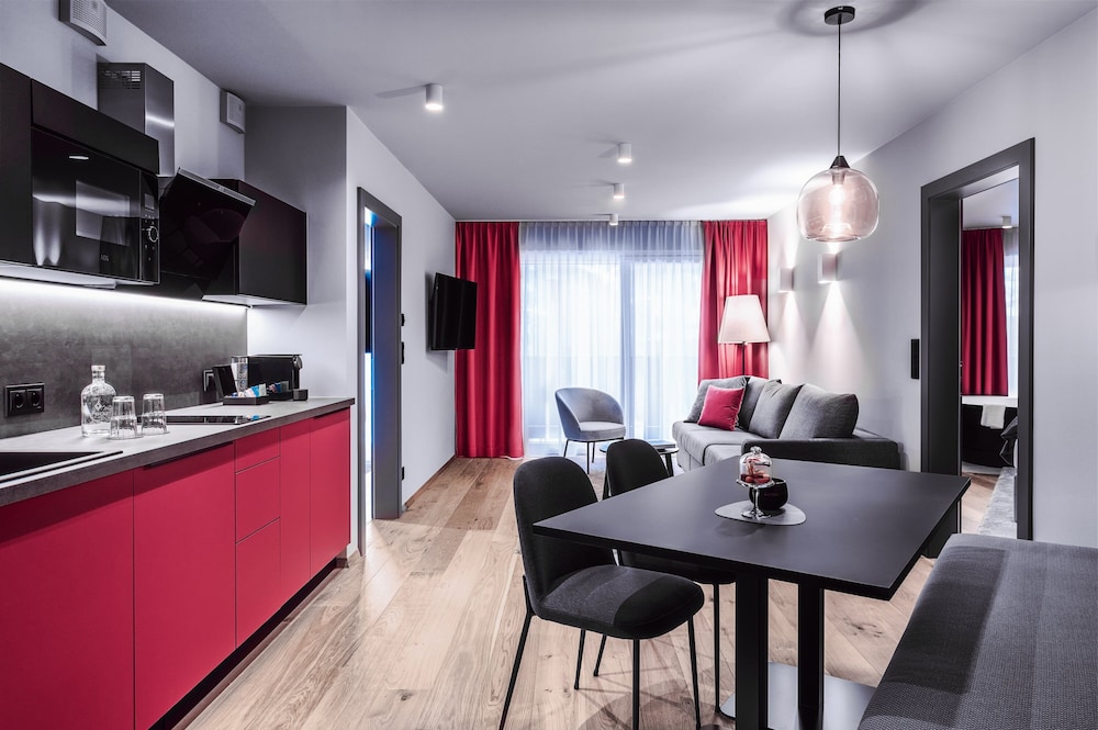 Hotel Castello Falkner 52/74