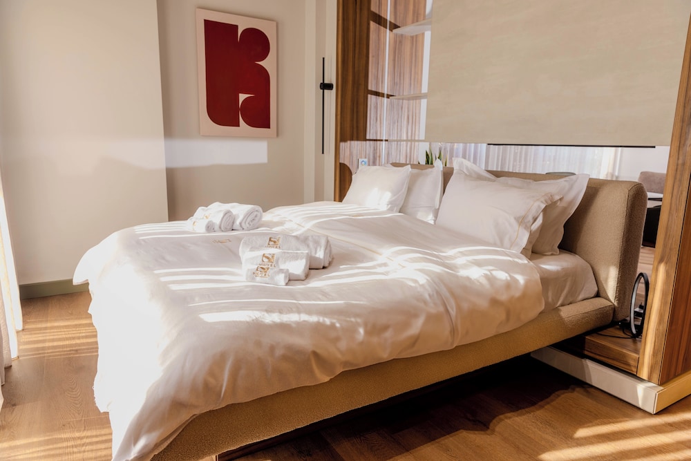 Si hotel Tirana 26/61
