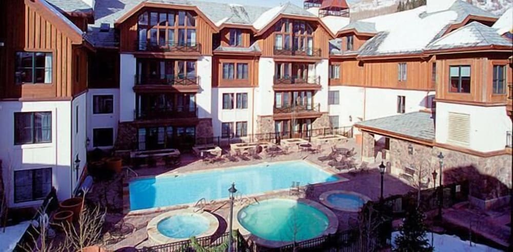 Hyatt Mountain Lodge 43/49