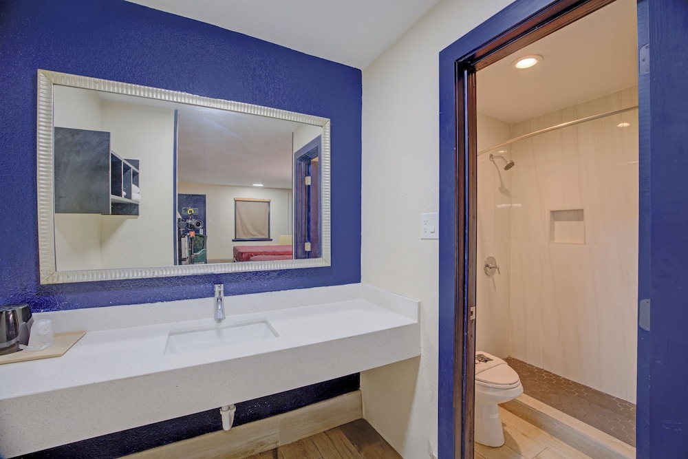 Texas Inn Brownsville by Hotel O 51/53