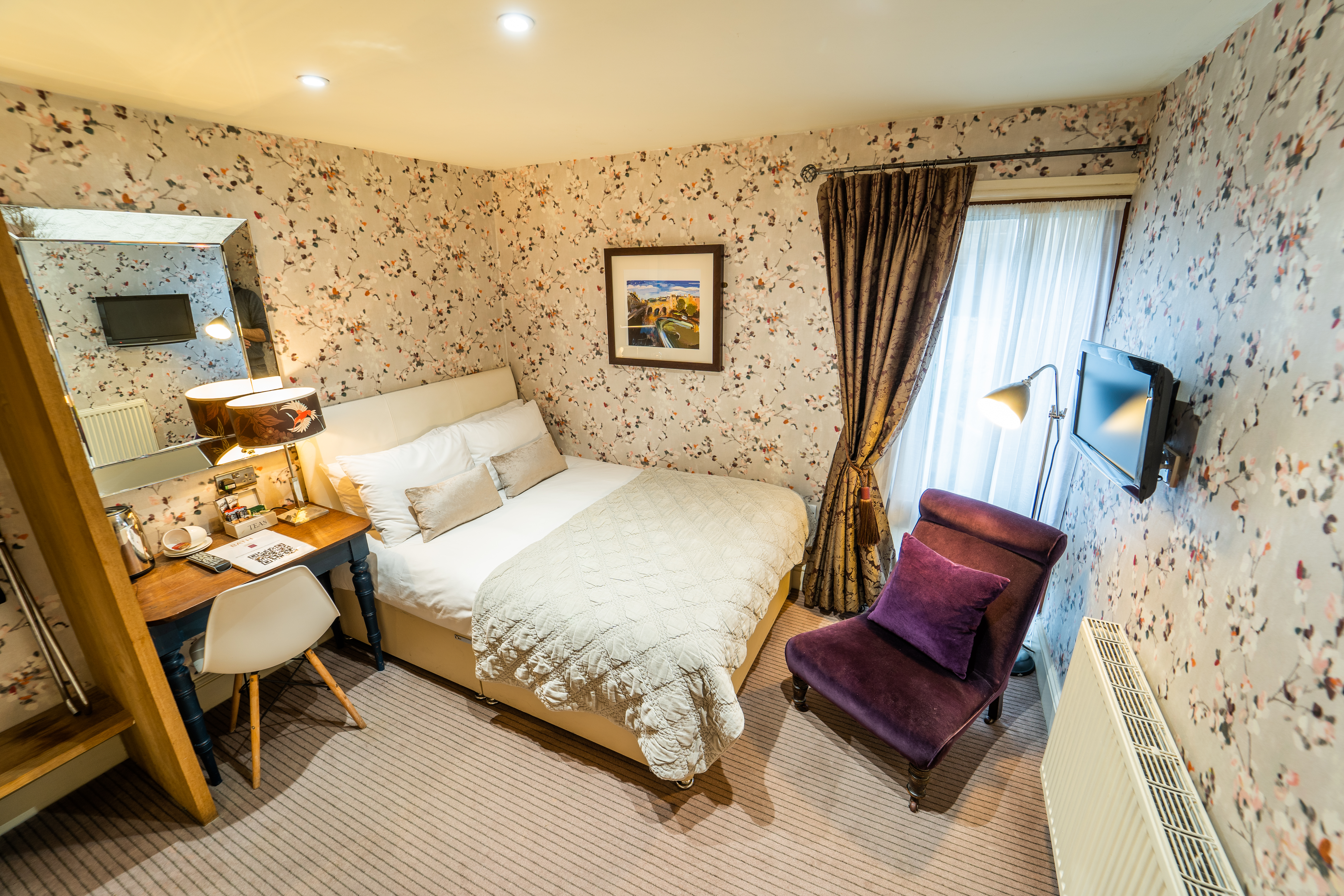 Compact, Double Bed