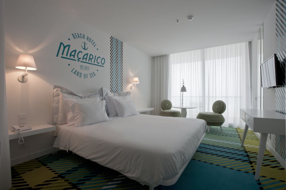 Macarico Beach Hotel 7/66
