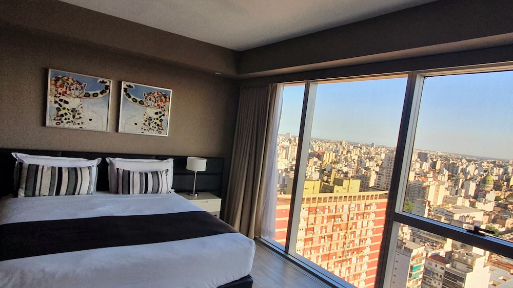JUNIOR SUITE, STUDIO