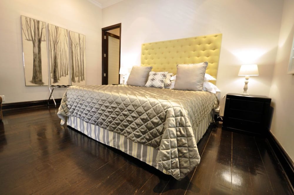 Southern Light Country House 14/50
