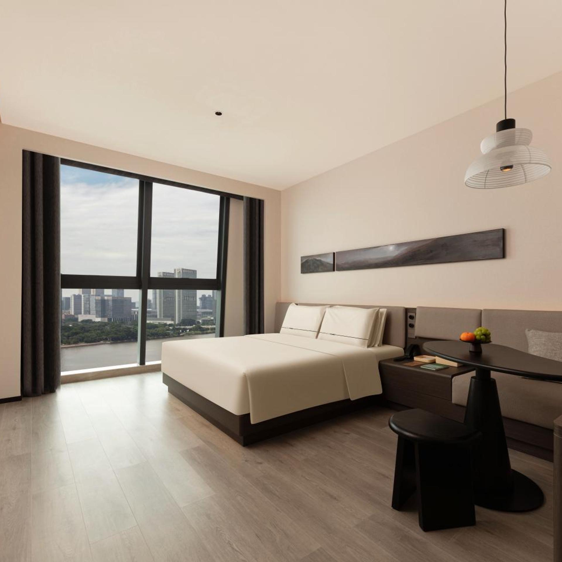Guangzhou International Financial City Linjiang Avenue Atour Hotel 20/50
