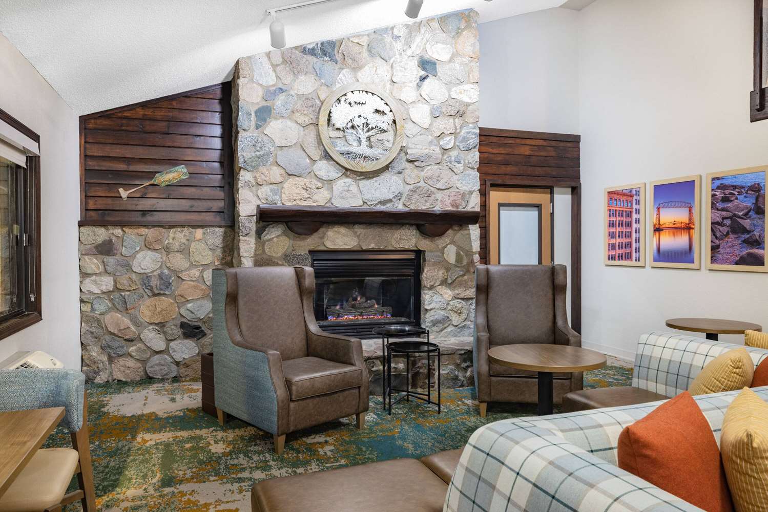 Americinn By Wyndham Proctor Duluth Black Woods 32/53