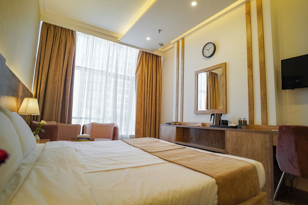 فندق إعمار ليجند(Emaar Legend Hotel) 11/23