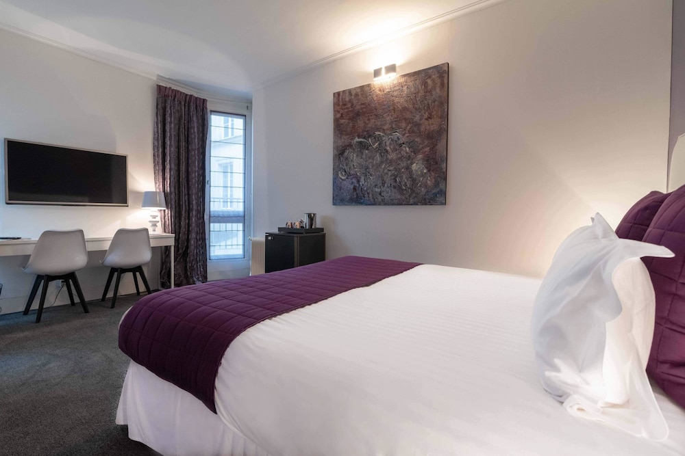 Makom Pereire Hotel 34/64