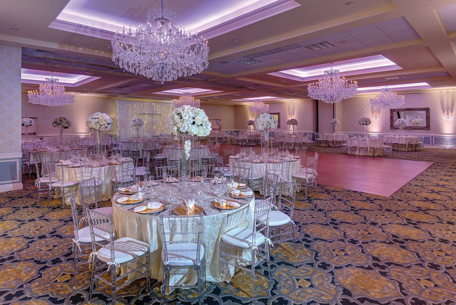 Radisson Hotel Freehold 11/17