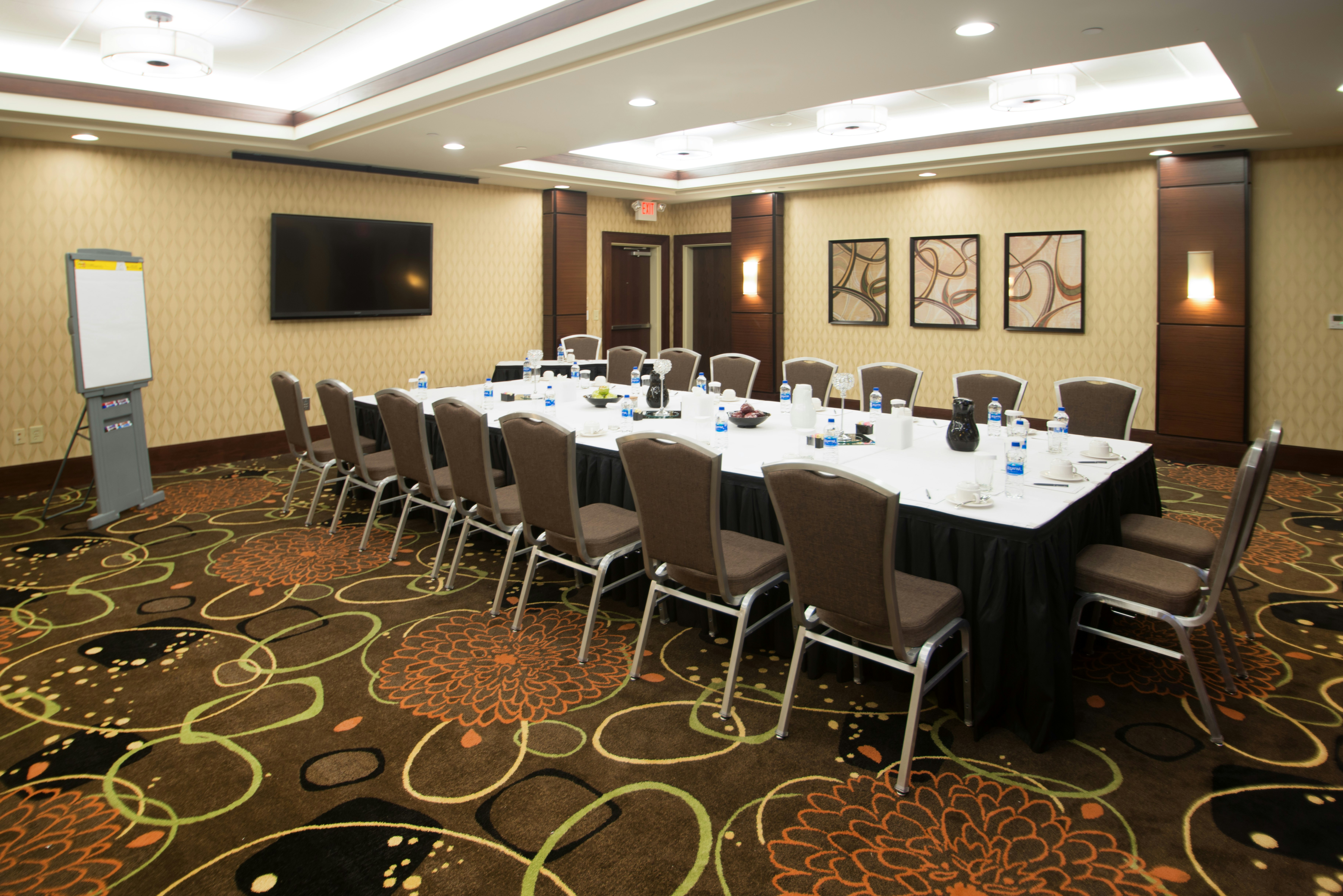 Embassy Suites by Hilton Fayetteville Fort Bragg 32/49