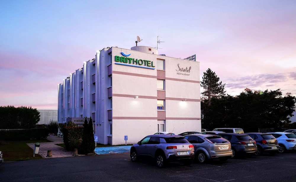 Brit Hotel Bordeaux Aeroport Le Soretel 53/61