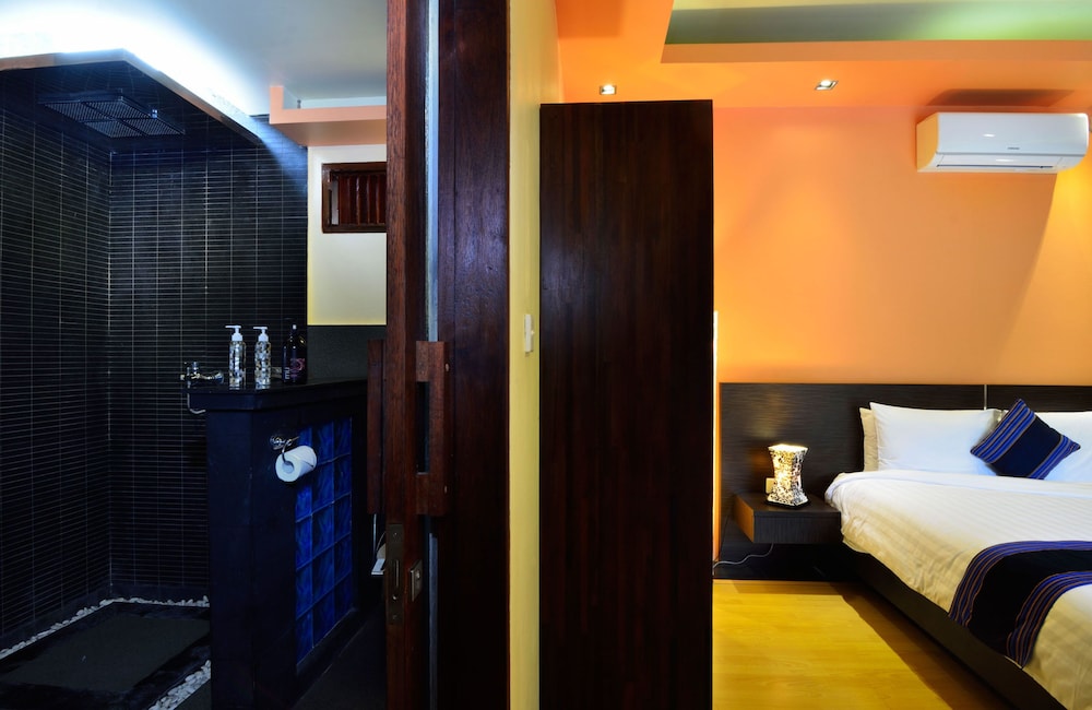 KIES VILLAS LOMBOK 25/67